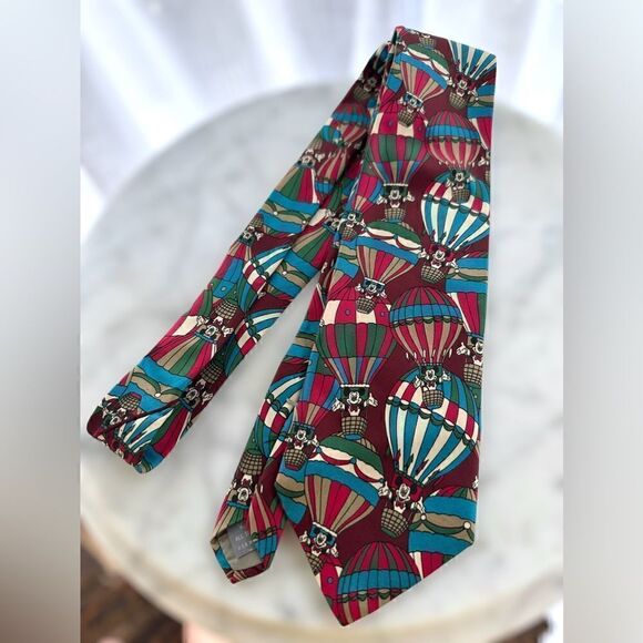 Mickey Mouse Disney Silk Tie 3.5” W 51” L - Picture 5 of 12